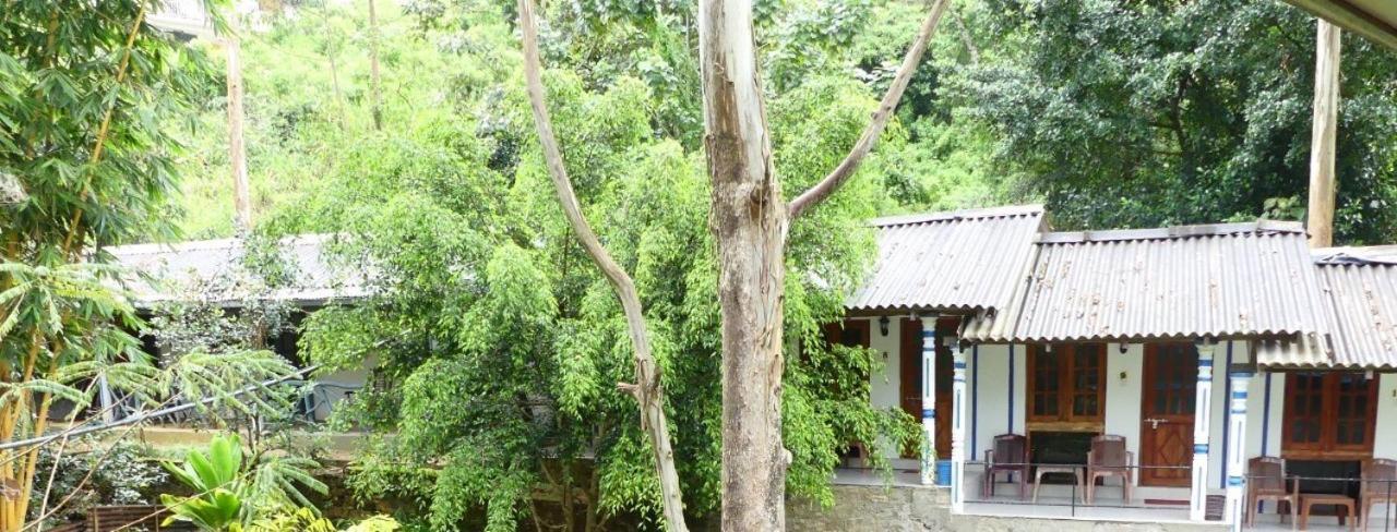 White House Riverside Retreat Nallathanniya Ruang foto